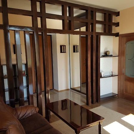 Rising Sun Apartment Minsk Luaran gambar