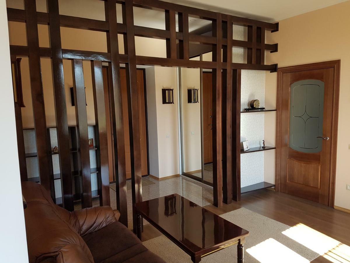 Rising Sun Apartment Minsk Luaran gambar
