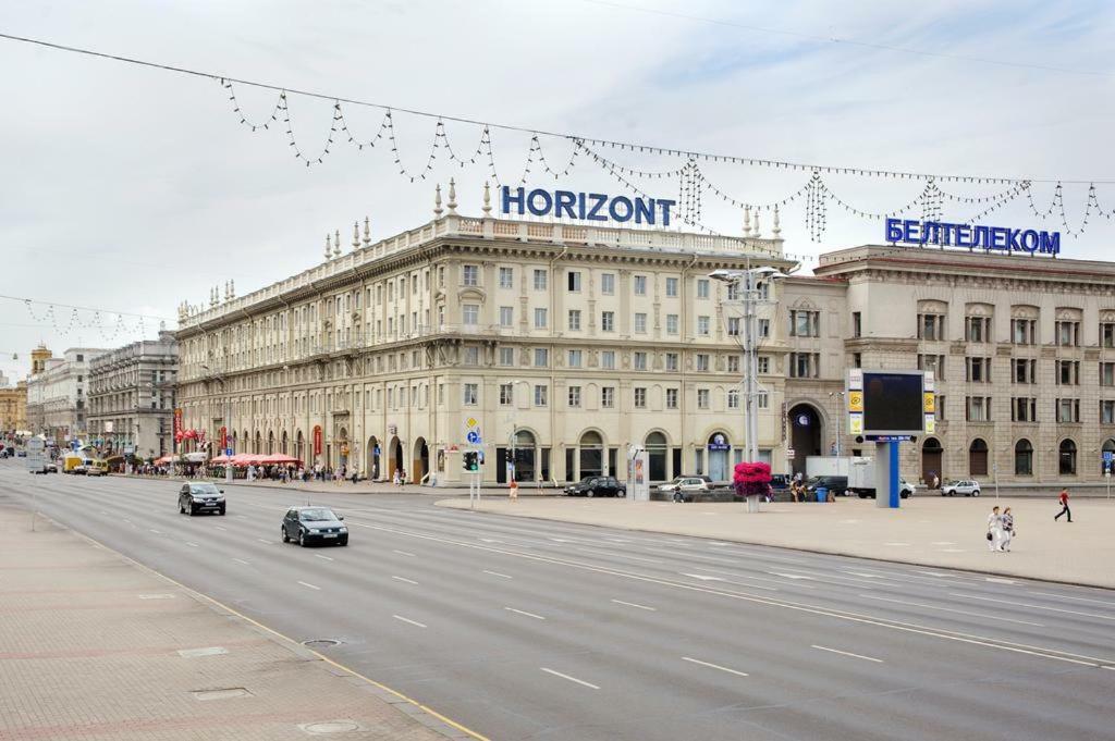 Rising Sun Apartment Minsk Luaran gambar